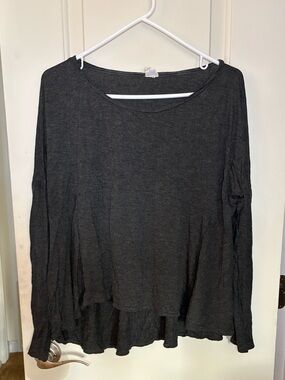 Miakoda NY Charcoal Long-Sleeve Lightweight Women's Top size Medium